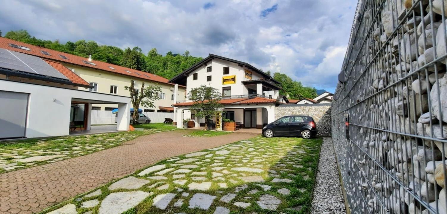 Apartma & Rafting Kobarid Bagian luar foto